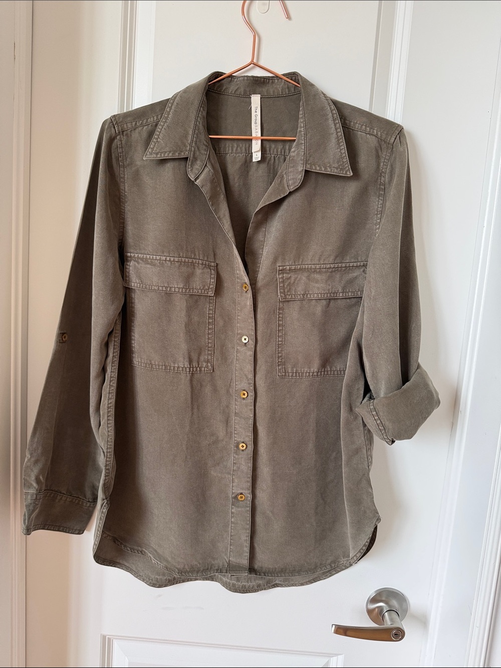 Babaton green blouse, perfect for every day wear.
